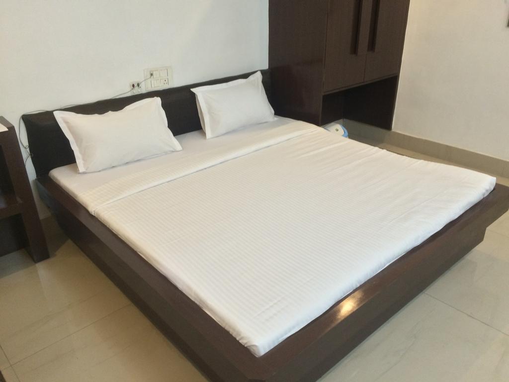 Hotel Rasoi Inn Bilaspur  Bilik gambar